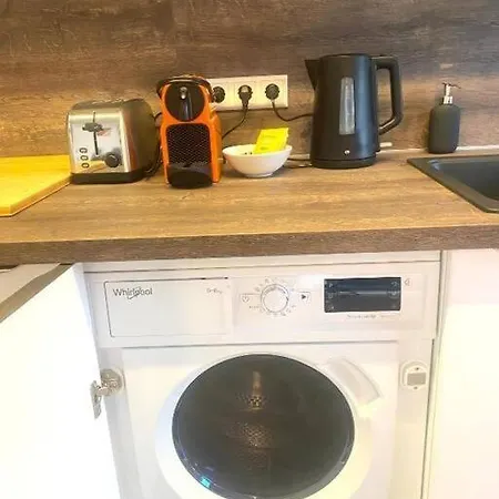 Luxury 2 Bedrooms Family Flat In Center W. Parking Apartment *